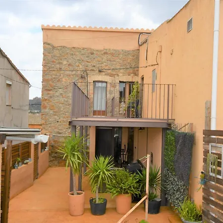 Casa Sara Сasa de vacaciones Vilajuïga